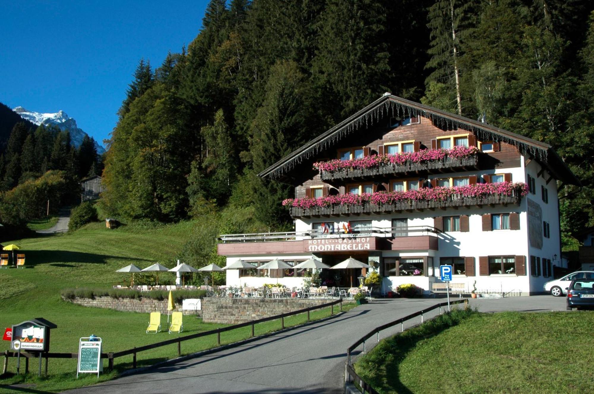 Hotel Montabella Schruns Eksteriør billede